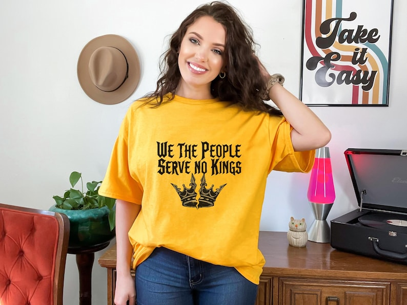 We The People Serve No Kings Shirt Political Statement T Shirt No Kings In America Graphic Tee 1760931932839.png