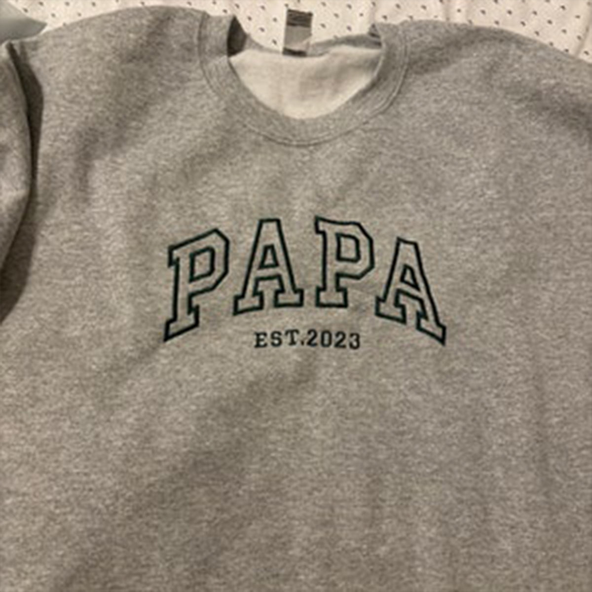 Mom, Dad Est Year With Kids Name Embroidered Shirt 5_f0d7a4a0-4eee-41f6-8458-d7296dd76288.jpg