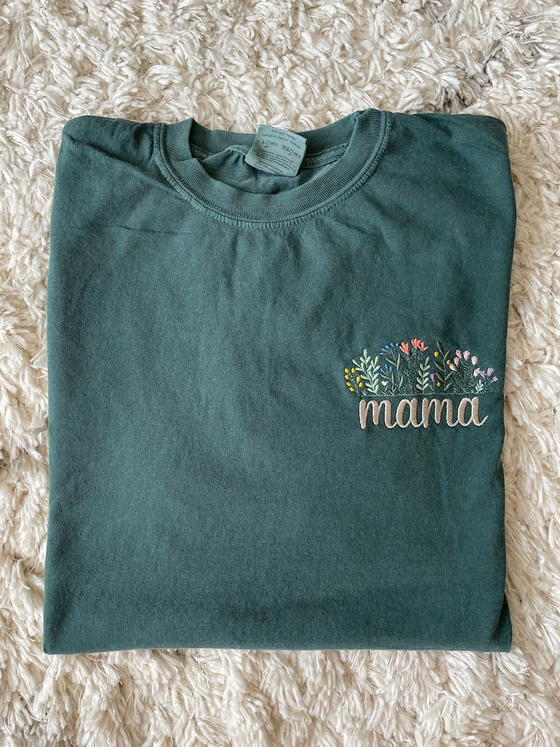Floral Mama Embroidered Sweatshirt il_794xN.4867308593_f04r.jpg?v=1740566074
