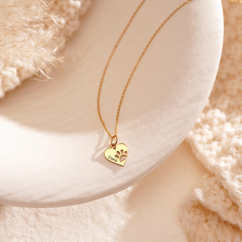 Custom Paw Name Necklace with Heart, Personalised Paw Print Necklace, Dog Paw Letter Necklace, Pet Memorial Gift for Her, Mothers Day Gift il_794xN.6982388692_iggc_1.jpg