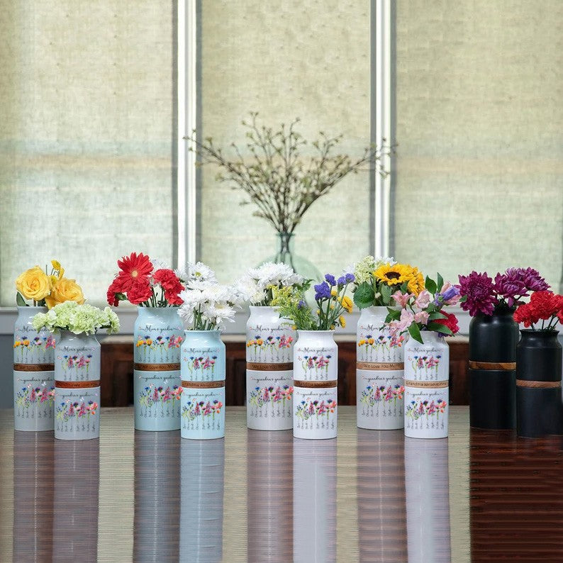 Personalized Grandma's Garden Outdoor Flower Pot With Grandkids Name and Birth Flower For Mother's Day 1111_1_1.jpg