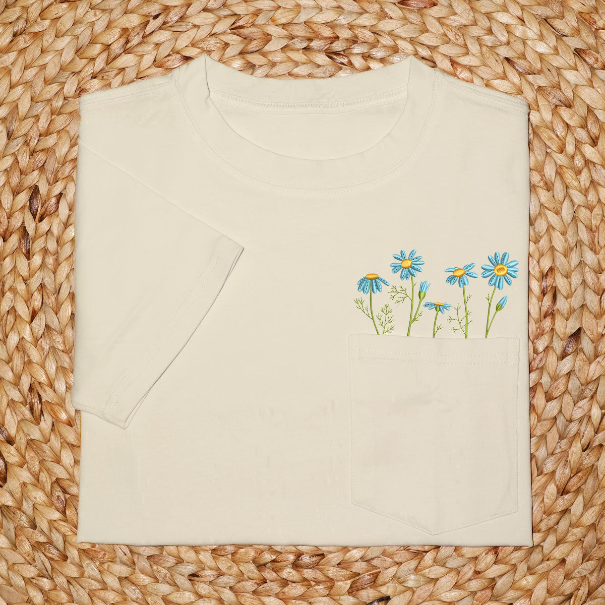 Embroidery Daisy Flowers Pocket T-shirt 1689321820614.jpg