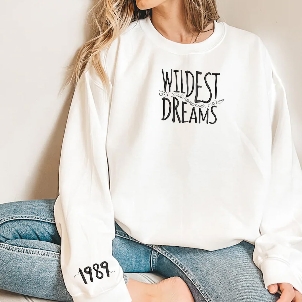 Wildest Dreams Embroidered Sweatshirt 1700623150317.jpg