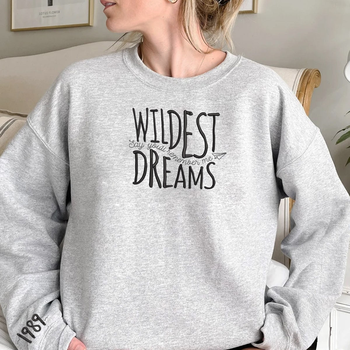 Wildest Dreams Embroidered Sweatshirt 1700623150935.jpg