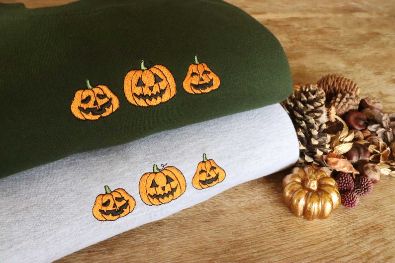 Pumpkin Face Embroidered Sweatshirt Halloween Autumn Clothing Embroidery Fall Sweater Eco Jumper Unisex Halloween Costume Pumpkins 1722916689362.jpg