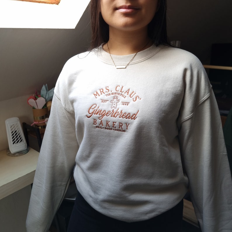 Mrs Clause Gingerbread Christmas Embroidered Sweatshirt Christmas Sweatshirt Funny Christmas Xmas Gift Womens Sweater Retro Christmas 1725070838644.jpg