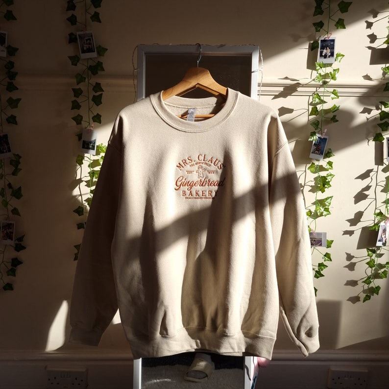 Mrs Clause Gingerbread Christmas Embroidered Sweatshirt Christmas Sweatshirt Funny Christmas Xmas Gift Womens Sweater Retro Christmas 1725070838801.jpg