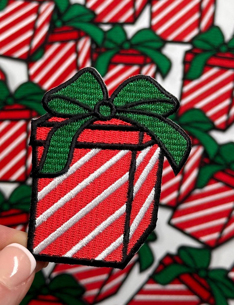 Christmas Present Patch Christmas Patches Winter Patches Santa Patch Present Christmas Present Patches Christmas Embroidered Patches 1726732703539.jpg