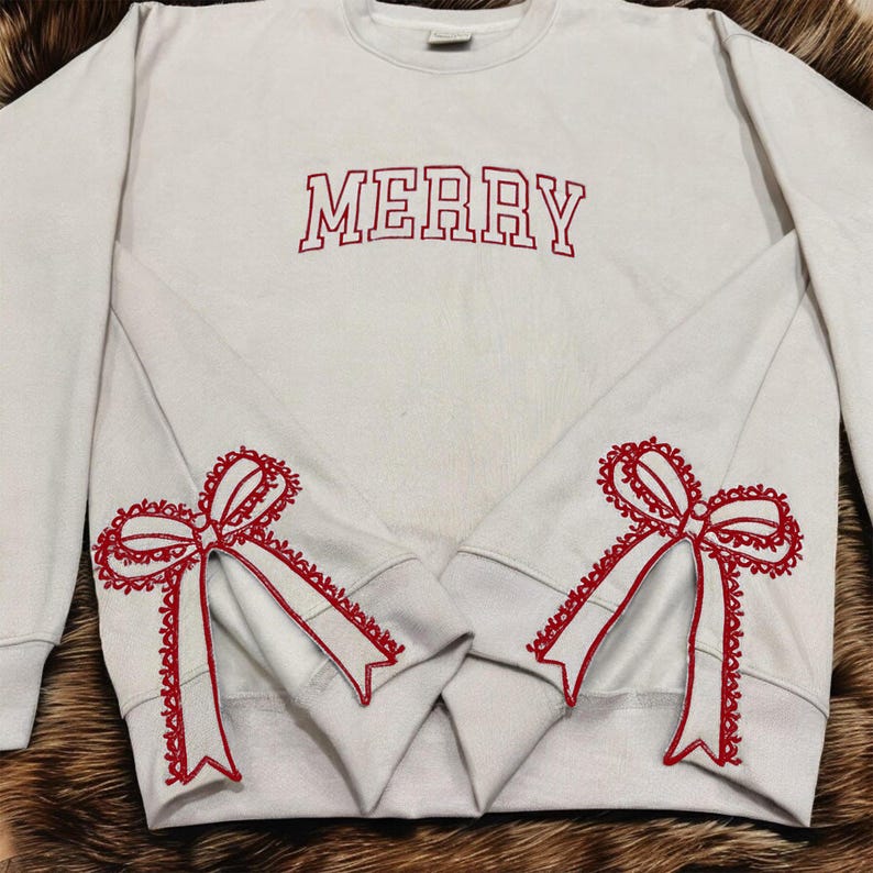 Christmas Embroidered Sweatshirt Merry Side Bow Cut Out Sweatshirt Plaid Christmas Pullover Trendy Coquette Bow Side Bow Sweatshirt 1730088777778.jpg