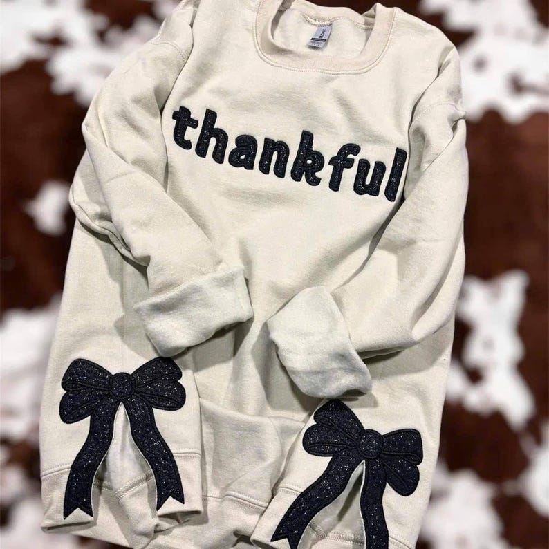 Personalized Side Bow Embroidered Sweatshirt Side Bow Applique Hoodie Glitter Holiday Shirt Plaid Xmas Pullover Christmas Gift 1730098482190.jpg