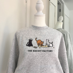 Embroidered Cat Biscuit Sweatshirt 1732247595372.png