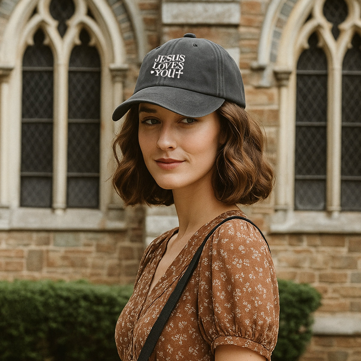 Embroidered Jesus Loves You Hat For Women Men Adjustable Vintage Washed Cotton Christian Baseball Cap Womens Embroidery Baseball Cap 1747814265515.jpg