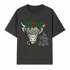 Christmas Highland Cow Graphic - Be Merry and Bright Festive Design for Holiday Decor, Apparel, and Gifts - T-shirt 1757922457228.jpg