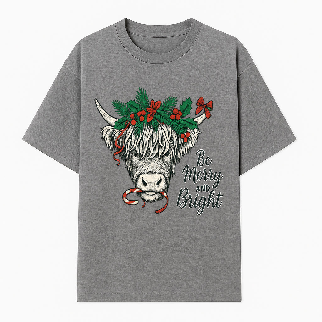Christmas Highland Cow Graphic - Be Merry and Bright Festive Design for Holiday Decor, Apparel, and Gifts - T-shirt 1757922457511.jpg