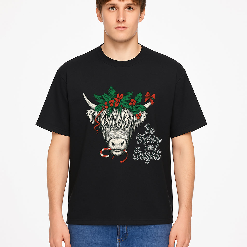 Christmas Highland Cow Graphic - Be Merry and Bright Festive Design for Holiday Decor, Apparel, and Gifts - T-shirt 1757922459668.jpg