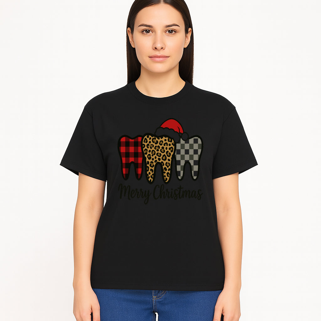 Merry Christmas Tooth Decor, Cute Dental Holiday Art, Christmas Plaid Teeth Design, Festive Dental Gifts for Dentists and Hygienists - T-shirt 1758250124415.jpg