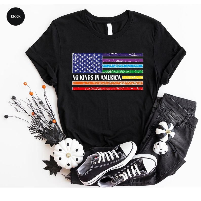 No Kings In America Shirt Anti Authoritarianism Shirt Anti Trump Shirt Political Shirts Anti Maga Shirts Protest Shirts Resist Shirt 1761101962893.png