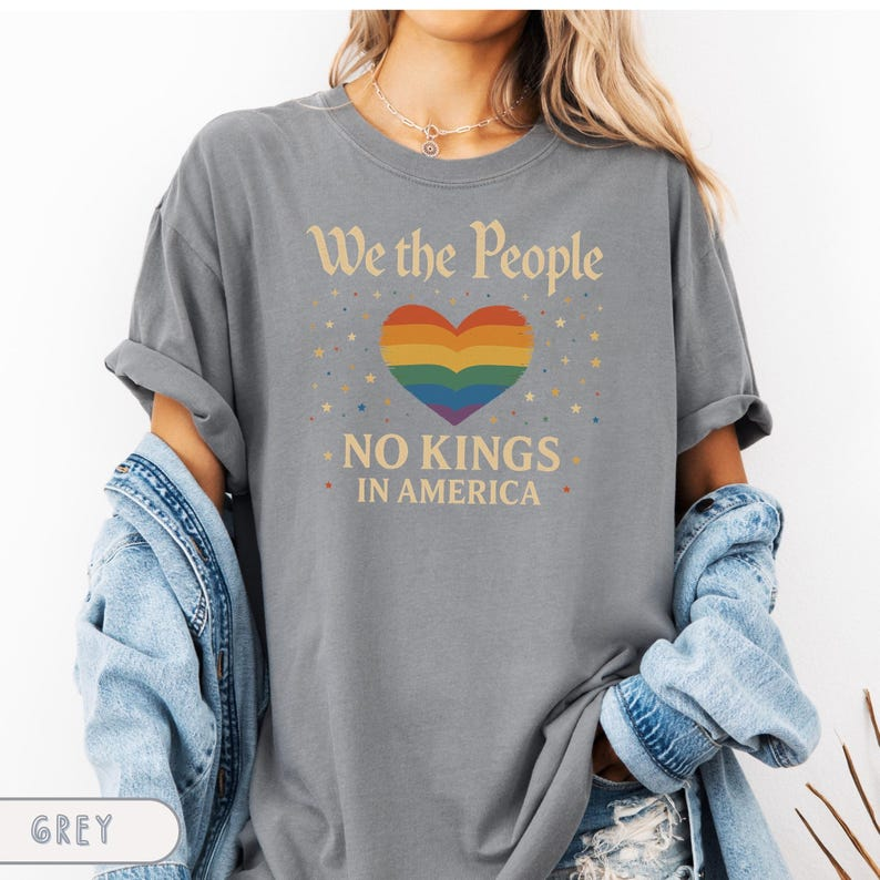 No Kings In America Comfort Colors Shirt Democracy Shirt Gift For Lgbtq Pro Democracy Tee Anti Trump Shirt Gay  Lesbian Shirt 1761212827720.png