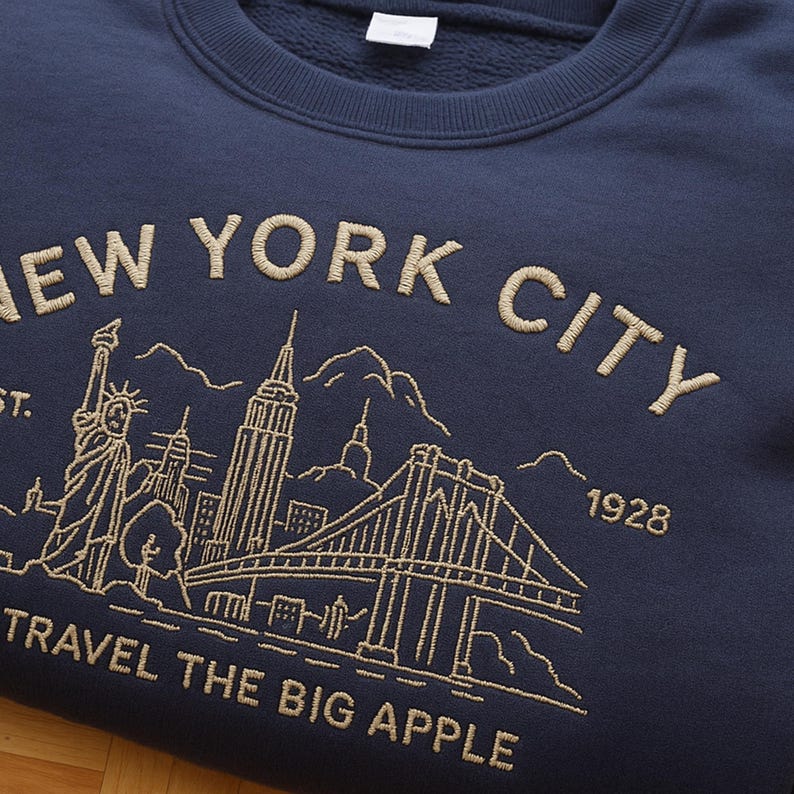 New York City Embroidered Sweatshirt Vintage Nyc Hoodie Big Apple Travel Gift New York Aesthetic Sweater 90s Retro City Sweatshirt 1761709392273.jpg