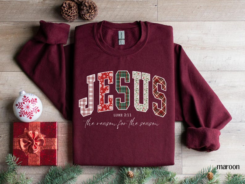 Christian Jesus Sweathirt Christmas Bible Verse Tshirt Trendy Faith Apparel Gift Jesus Loves You The Reason For The Season 1762309806778.jpg