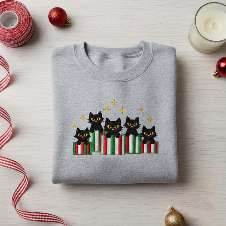 Embroidered Five Black Cats Striped Box Sweatshirt Funny Christmas Kitty Hoodie Festive Holiday Sweater Cat Lover Xmas Gift Pet Apparel 1763545124513.jpg