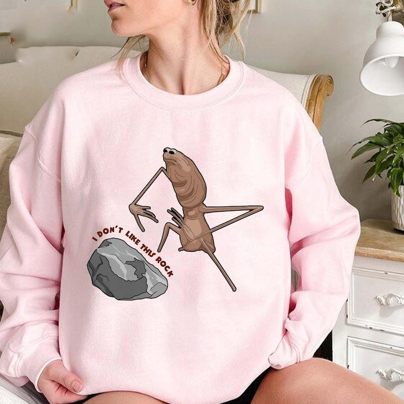 Marcus The Worm Shirt I Dont Like This Rock Sweatshirt Marcus The Worm Meme T Shirt Funny Meme Hoodie Brain Rot Shirts Long Sleeves 1764905657553.png
