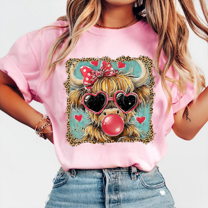Highland Cow Sweatshirt Coquette Valentine Shirt Valentine Heart Love Shirt Retro Valentine Shirt Valentine S Day Gift 1767933267787.png