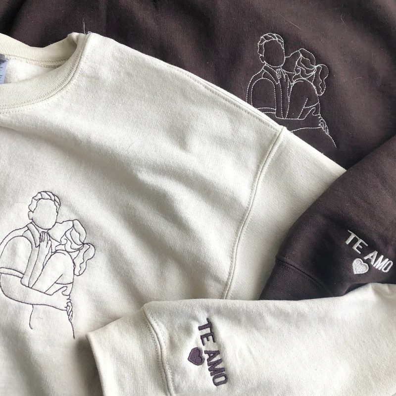 Personalized embroidered custom couple photo shirt 2-1_14ecbd1f-ee75-416f-b1dc-abc2e70b71ba.png