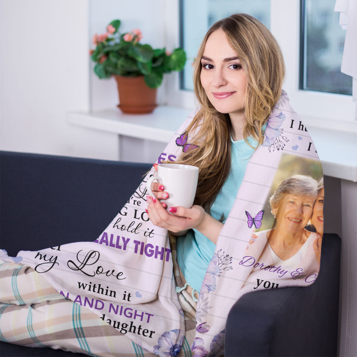 Hold This Really Tight - Personalized Blanket - Mother's Day, Birthday Gift For Mom, Mother - From Daughter 2_d799bea2-4d8f-4239-92ce-e243cfabf71d.jpg