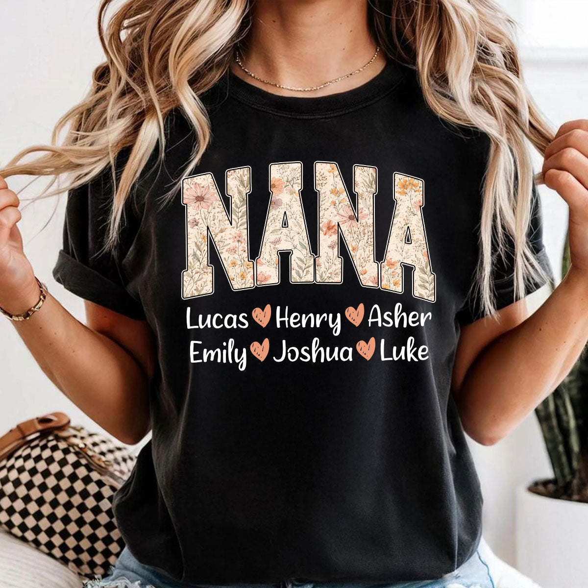 Wildflower Floral Lettering For Mom Grandma - Personalized T-ShirtWildflower Floral Lettering For Mom Grandma - Personalized T-Shirt