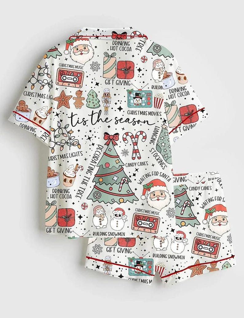 Retro Christmas Tis The Season Christmas Cute Santa Holiday Hot, Print Short Sleeve Satin Pajama Set, Pajama Nightwear Set for Her Women 35256e98-d227-4f5d-acb3-0be0502dd0d3-t-i-xu-ng-75-.png