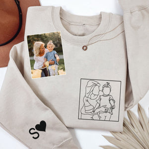 Personalized embroidered custom grandma photo shirt 3_aa2f9e49-bea3-4873-acd0-5e4f83608f27.jpg