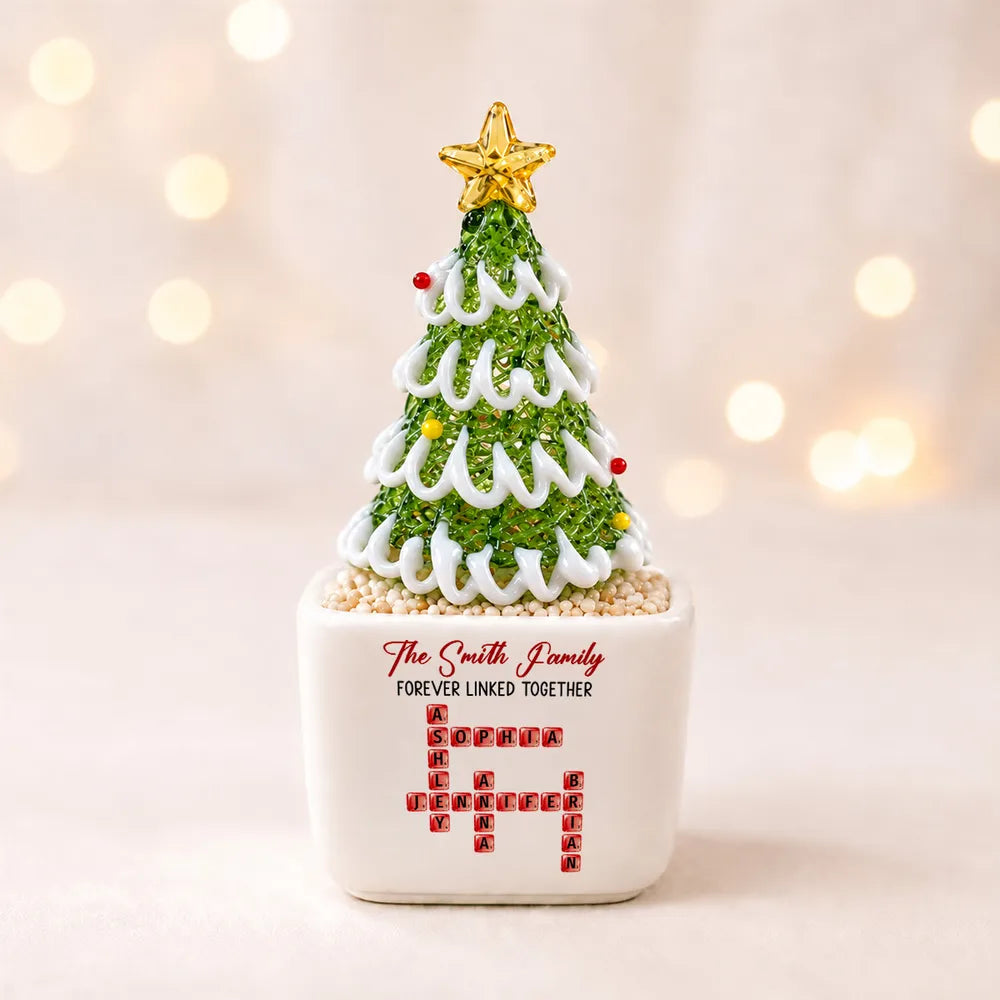 Family Hearts Forever Linked Together - Personalized Potted Christmas Tree - Christmas Gift For Family 3f8c17f7-da66-4a88-8a17-e324ee4effeb-2.webp