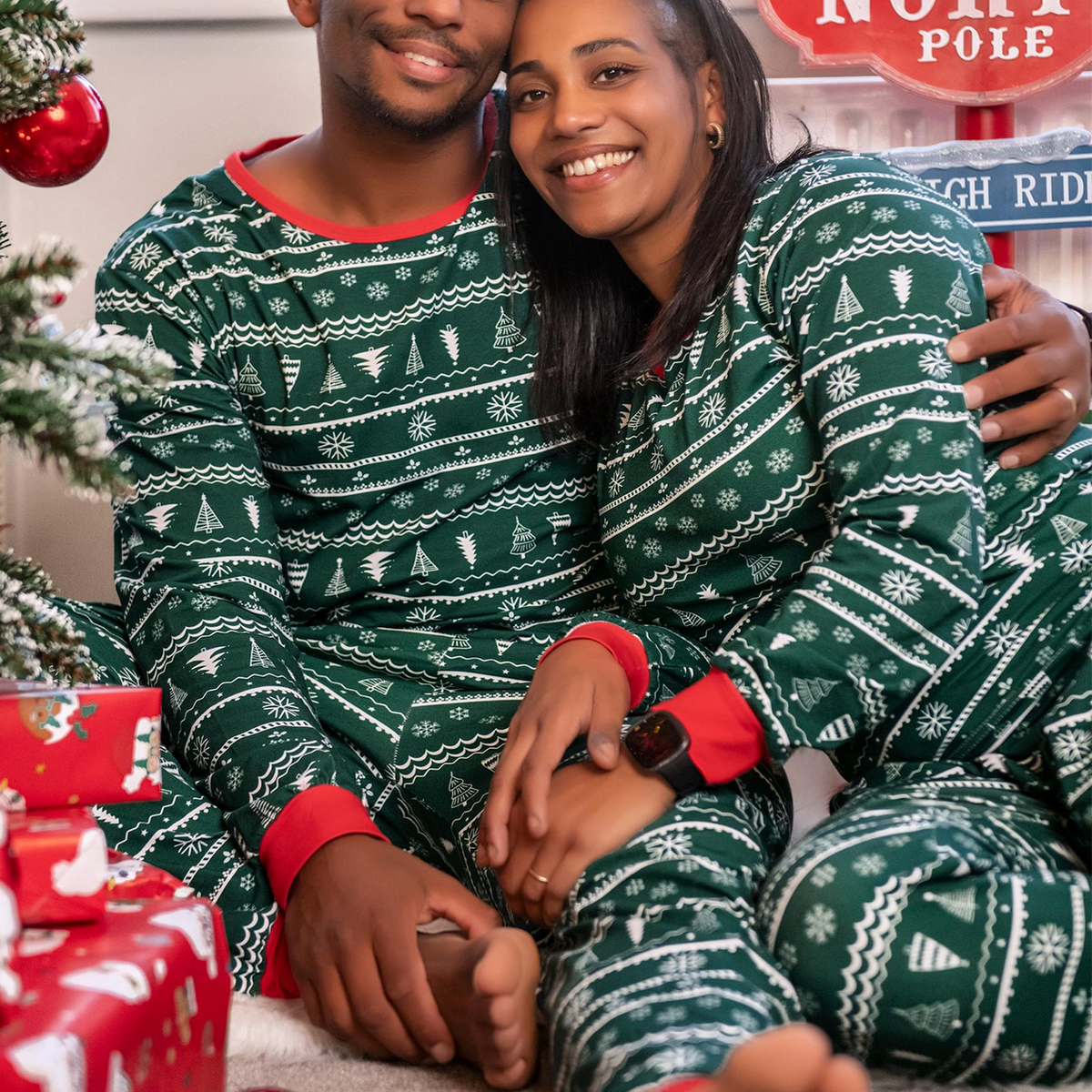 Green Family Matching Christmas Pyjamas | Adult Kids Dogs Xmas Sets | Christmas Matching Pajamas 41a5006d-7f37-4ae6-ad40-bbc690088d7a-bv.png