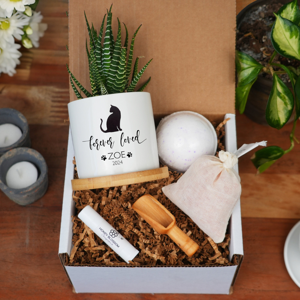 Forever Loved Memorial Cat - Personalized Plant Pot And Vase - Memorial Cat 5-1_d4798238-5950-4895-ab28-a1ec30fc8bd5.png