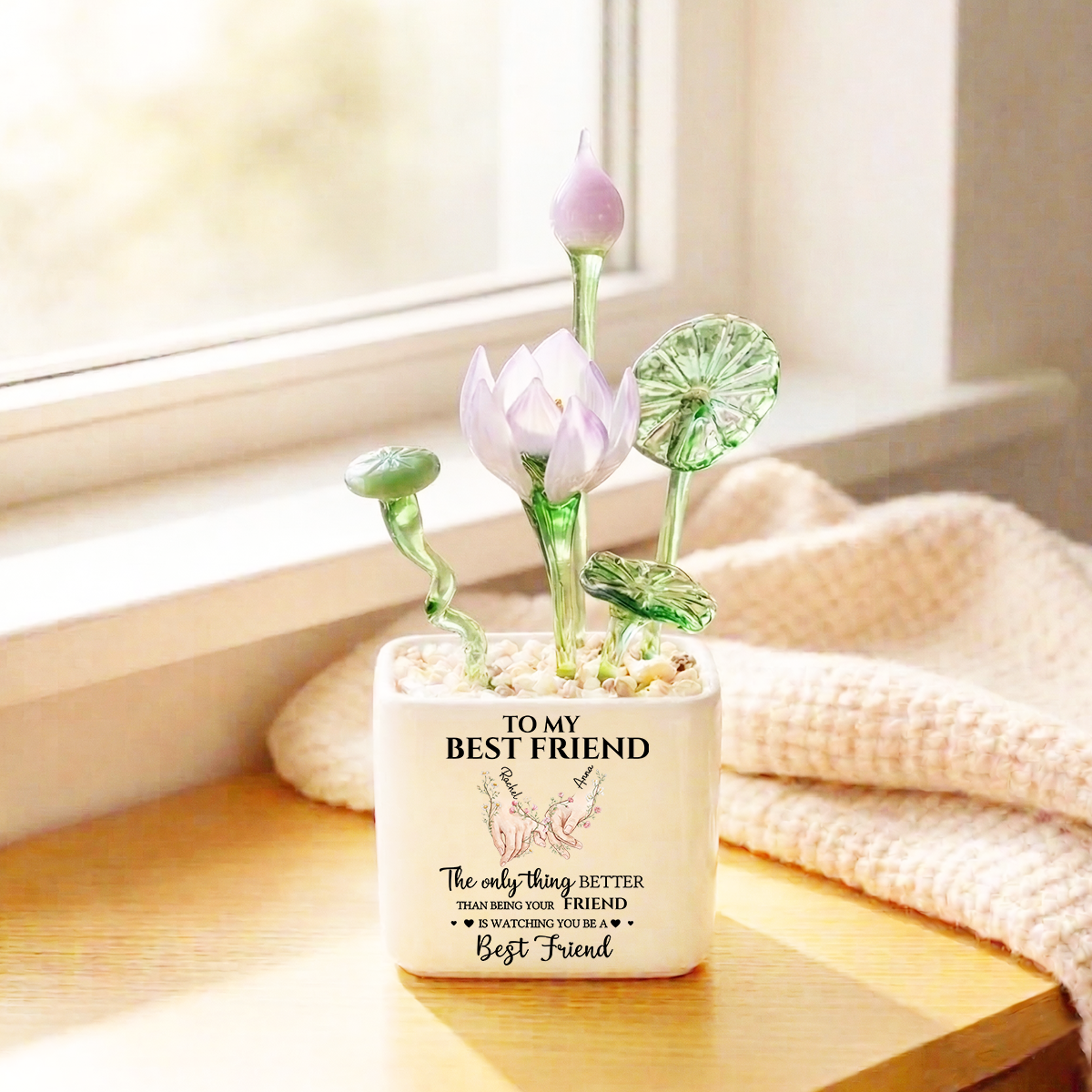 Holding Hands - Personalized Glass Everlasting Flowers