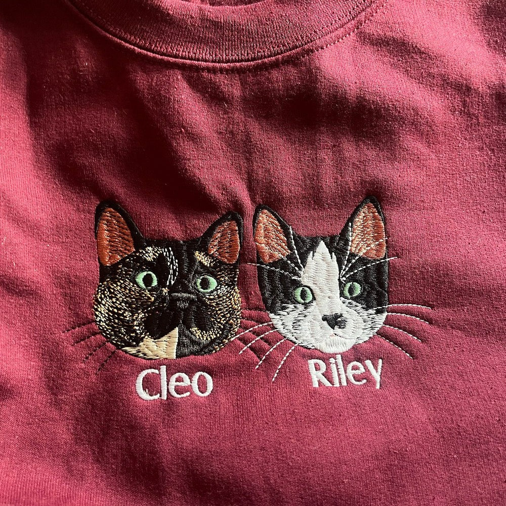 Personalized embroidered custom cat with photo shirt 5_92654a3c-6c0d-4086-a2ce-d50279b64cf9.jpg