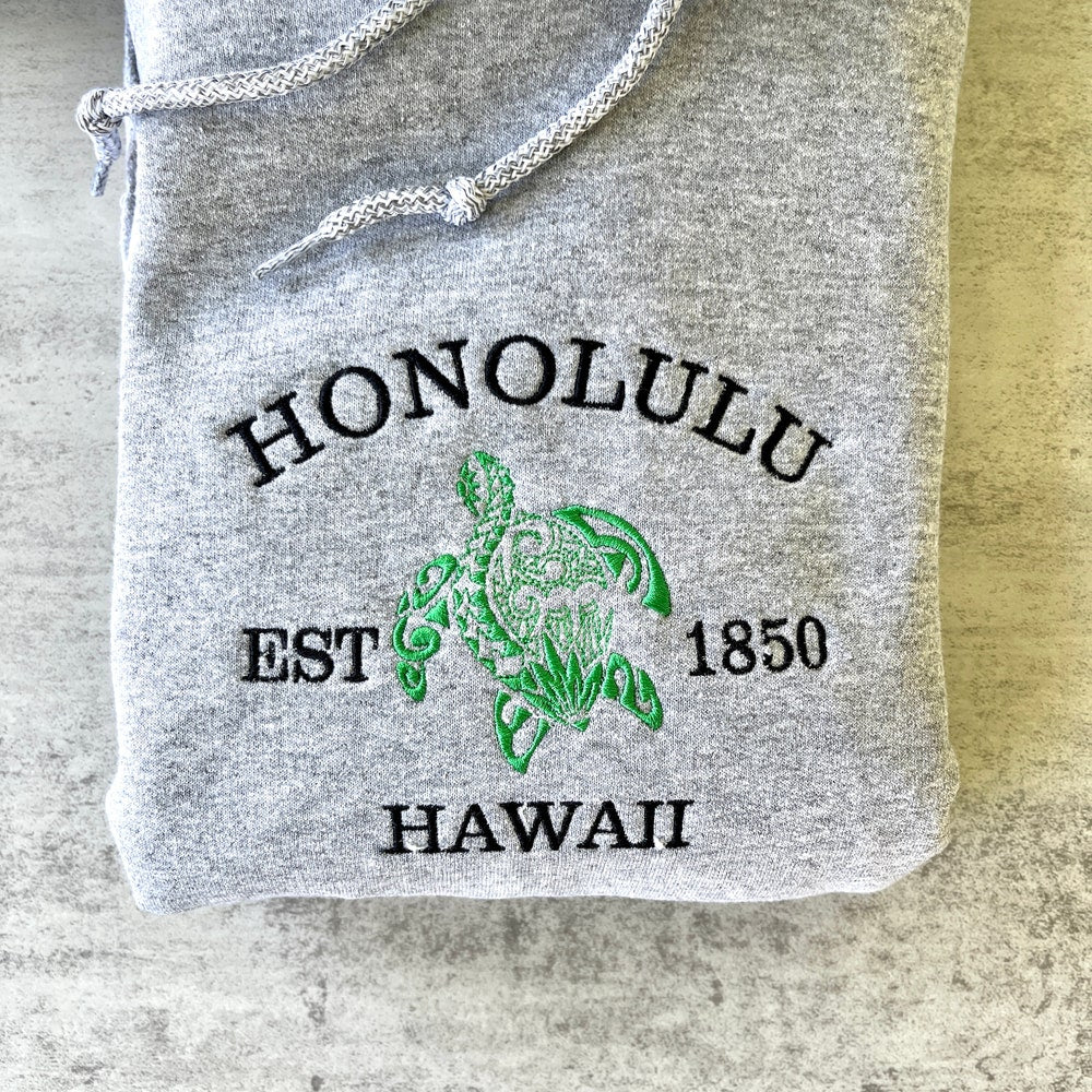 Embroidered Honolulu Hawaii Sweatshirt, Hawaii Hoodie, Crewneck Sweatshirt, Graphic Sweatshirt, Trendy Sweatshirt, Aesthetic Sweatshirt 5_fc8afbfb-2fac-46b8-ae06-9f2762ea39ef.jpg