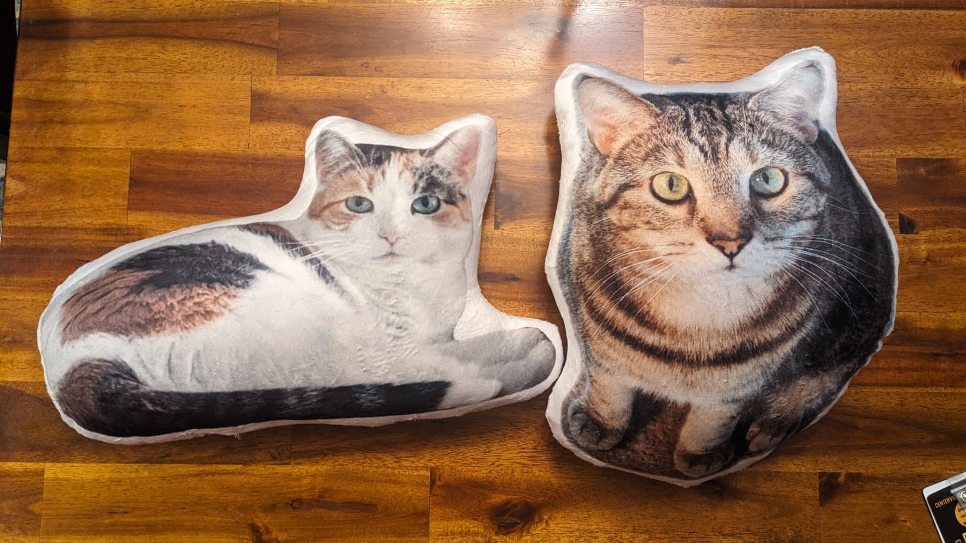 Dog Picture Pillow Custom Pet Pillow Dog Pillows Gift Custom 3D Pet Pillow from Photo | Personalized Dog/Cat Shaped Throw Pillow 71rzKV2GkXL.jpg