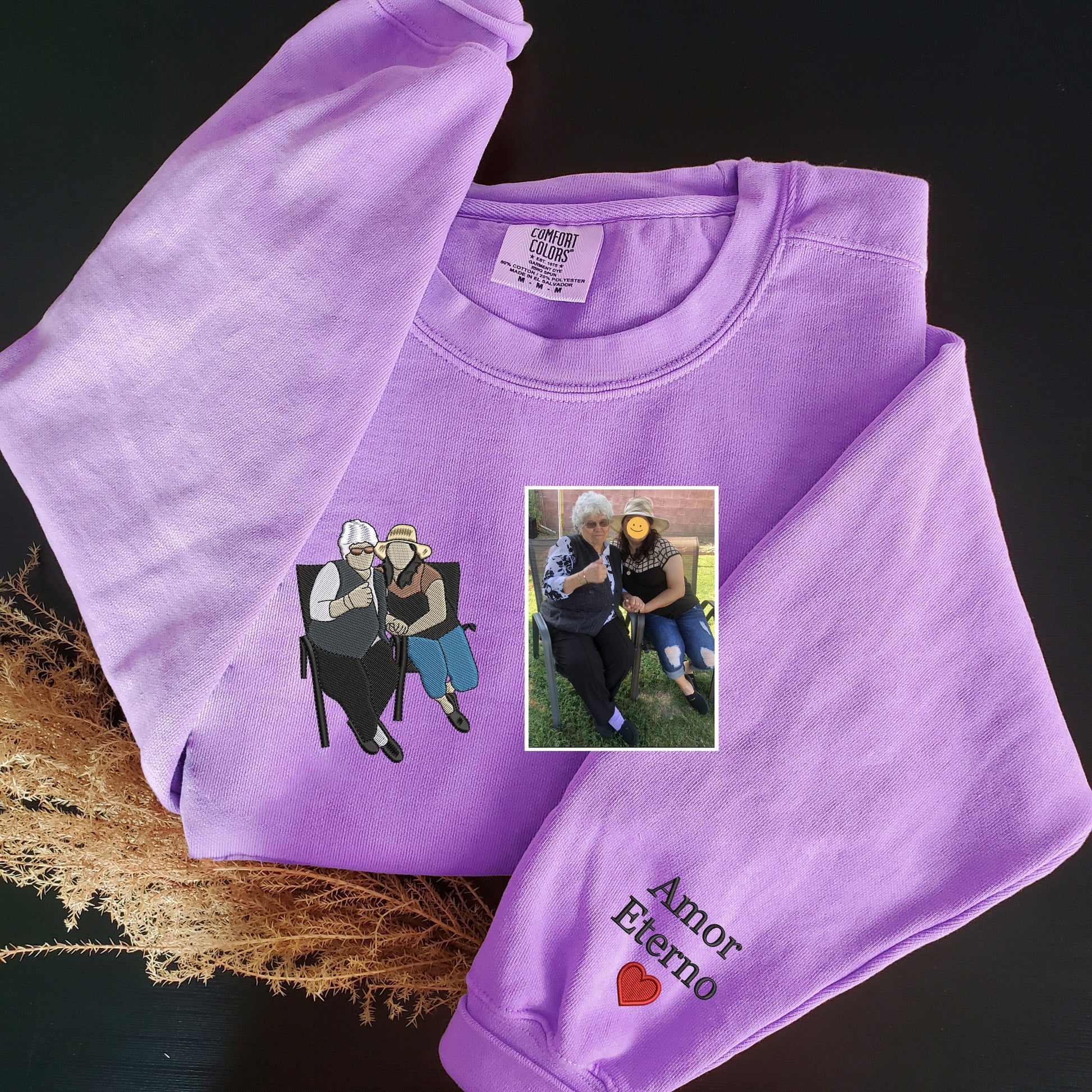 Personalized embroidered custom mom photo shirt 7_504f9c5d-e5fe-4b0a-a58a-5cd9d79543c9.jpg