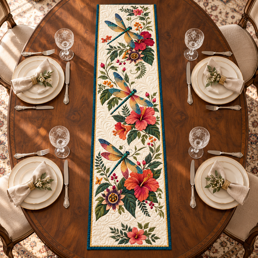 Dragonfly & Floral Quilted Table Runner, Botanical Dining Table Decor, Cottagecore Home Accent, Gift for Garden Lovers 7d34cc27-a600-4bb5-9a2a-3a508e7f92e7-Kh-n-tr-i-b-n-chu-n-chu-n-c-i-n-3.png