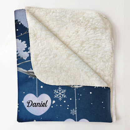 Family Forever Christmas - Personalized Blanket - Christmas Gift For Family Banner5_032513d6-2a60-40c2-8d13-8acecefe8bc0.jpg