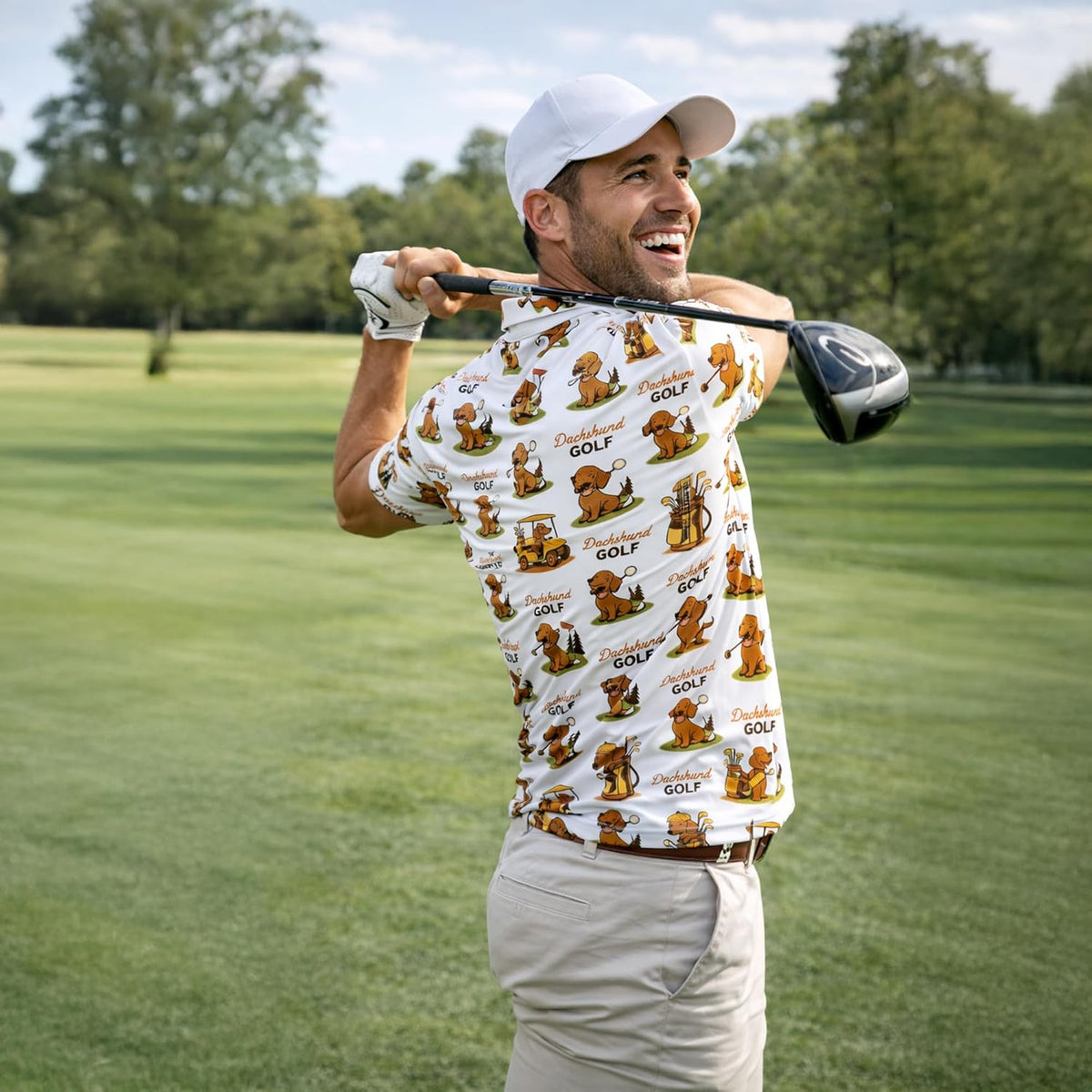 HIE26030305 DachshundGolfPoloShirtFunnySausageDogGolferAllOverPrintPerformanceGolfShirtBlack2.jpg