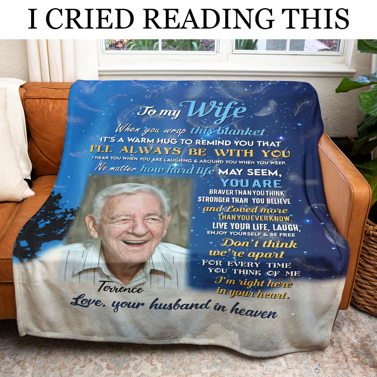I'm Right Here In Your Heart - Personalized Blanket - Memorial Gift For Wife, Mother banner-blanket-I-Cried-Reading-This-_Crw-_-Upload-Photo_d18883f9-8d0e-422c-b853-f95ee483e719.jpg