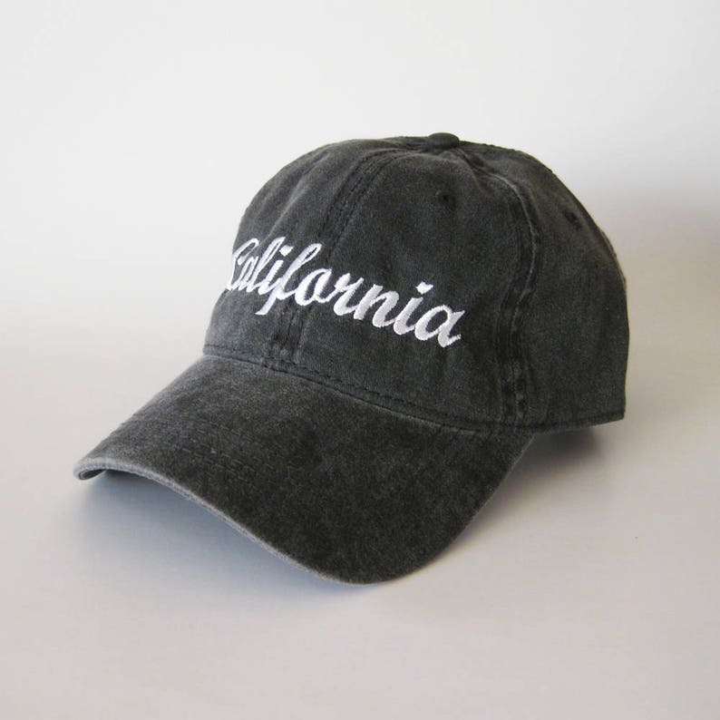 California Embroidered Baseball Cap Vintage Washed Adjustable Dad Hat, Casual Outdoor Travel Hat, Stylish Embroidery Cap Gift for Men and Women Who Love California