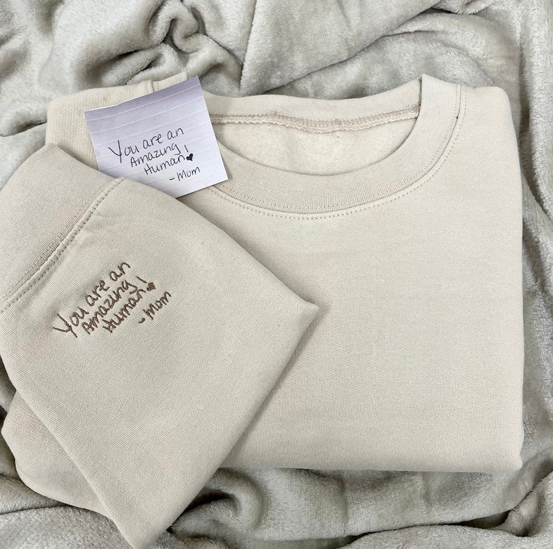 Custom Your Handwriting Embroidered Sweatshirt, Embroidered Couple Message Shirt, Couple Matching Sweatshirt, Personalized Gift For Him Her il_794xN.3680974075_ivcz.jpg