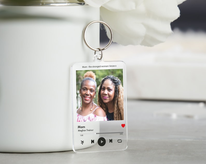 Personalised Music Photo Keyring, Keychain Gift with Photo and Message for Birthday, Anniversary, Valentines, Christmas Gift, Music Gift il_794xN.5011918033_lae7.jpg