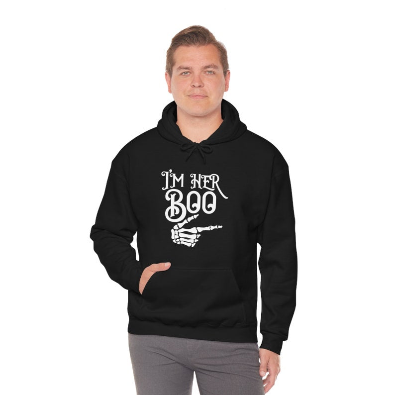 Halloween Couple Shirt Funny Halloween Sweatshirt Spooky Season Tee Im Her Boo and I'm His Ghoul Matching Shirts Skeleton Hands His and Her