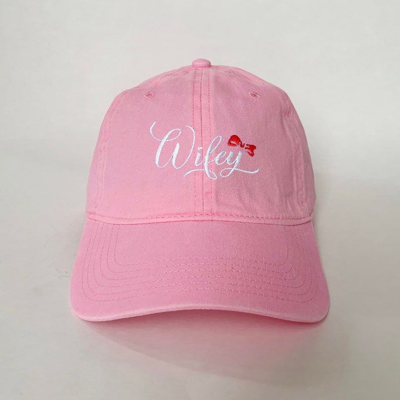 Couples Embroidered Baseball Caps Matching Hubby & Wifey Hats, Adjustable Hat, Cute Anniversary Gift for Husband and Wife