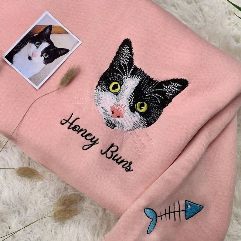 Personalized Embroidered Custom Cat Face with photo Sweatshirt il_794xN.5551236794_8il2_1.jpg?v=1743397353